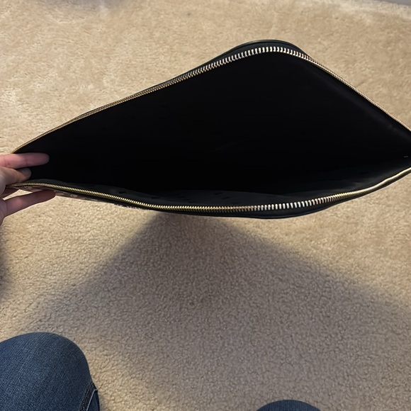 KATE SPADE LG FOX GEO STACI LAPTOP SLEEVE - Picture 3 of 4